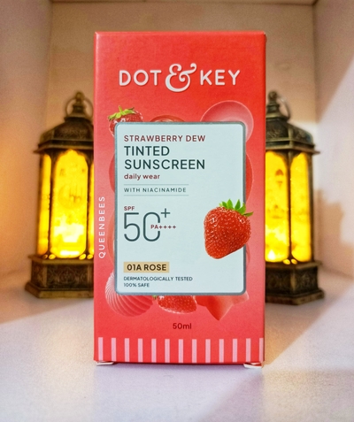 Dot and key Strawberry Tinted sunscreen shade rose_img_0