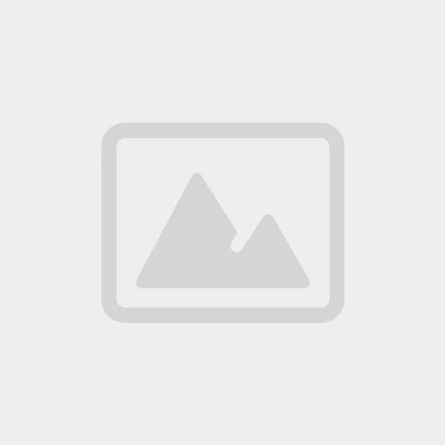 LA FEMME LIQUID EYELINER